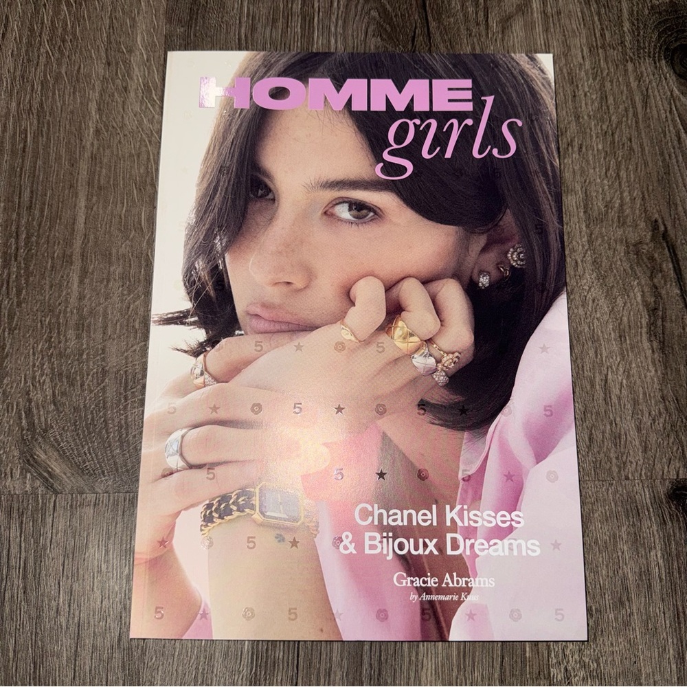 Gracie Abrams Homme Girls Magazine